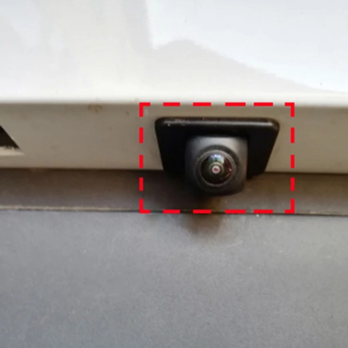 Rear View Camera Bracket Cover - огляд і ціна Photography Xv